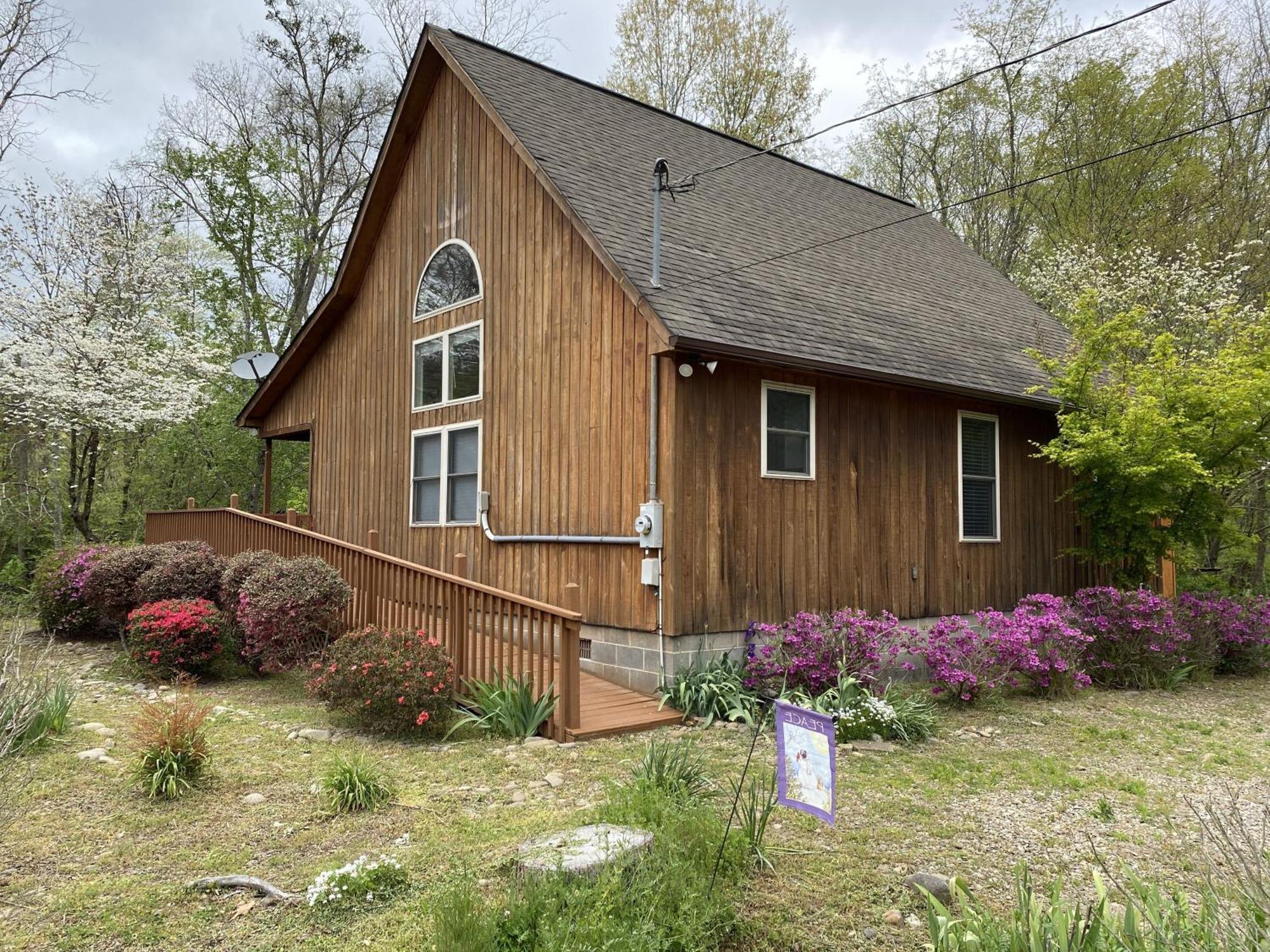 Gray'S Place On Cosby Creek - 2 Bedrooms, 2 Baths, Sleeps 6 Home Экстерьер фото